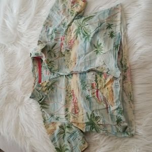 Vintage early 2000s & 90s Hawaiian print customized crop